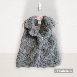 Little Lass Faux Soft Fur Gray Sleeveless Vest with silver sequins, 4T